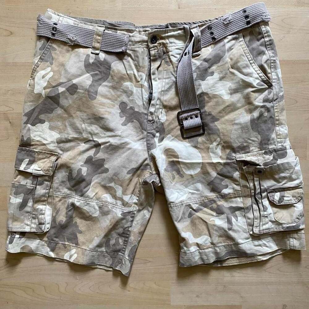 Foot Locker Vintage Y2K Desert Camo Cargo Shorts with Belt